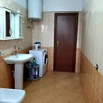 Casa Meliana Nex To The Interurban Bus Station Apartment