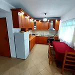 Apartment Casa Meliana Nex To The Interurban Bus Station Tirana