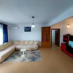 Apartment Casa Meliana Nex To The Interurban Bus Station Tirana