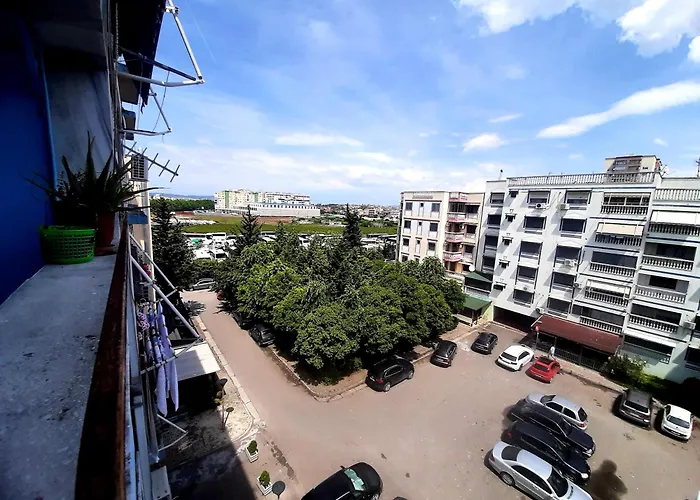 Apartament Casa Meliana Nex To The Interurban Bus Station *