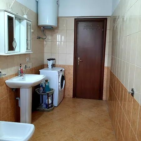 Casa Meliana Nex To The Interurban Bus Station Apartment