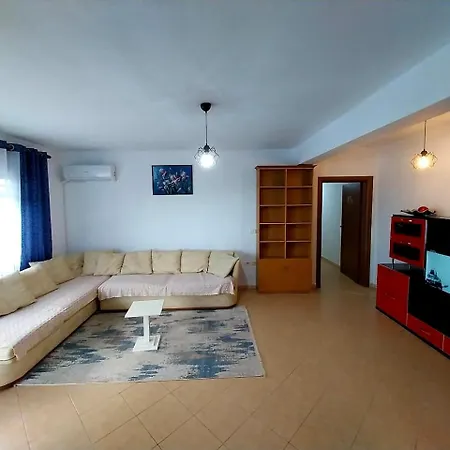 Apartment Casa Meliana Nex To The Interurban Bus Station Tirana